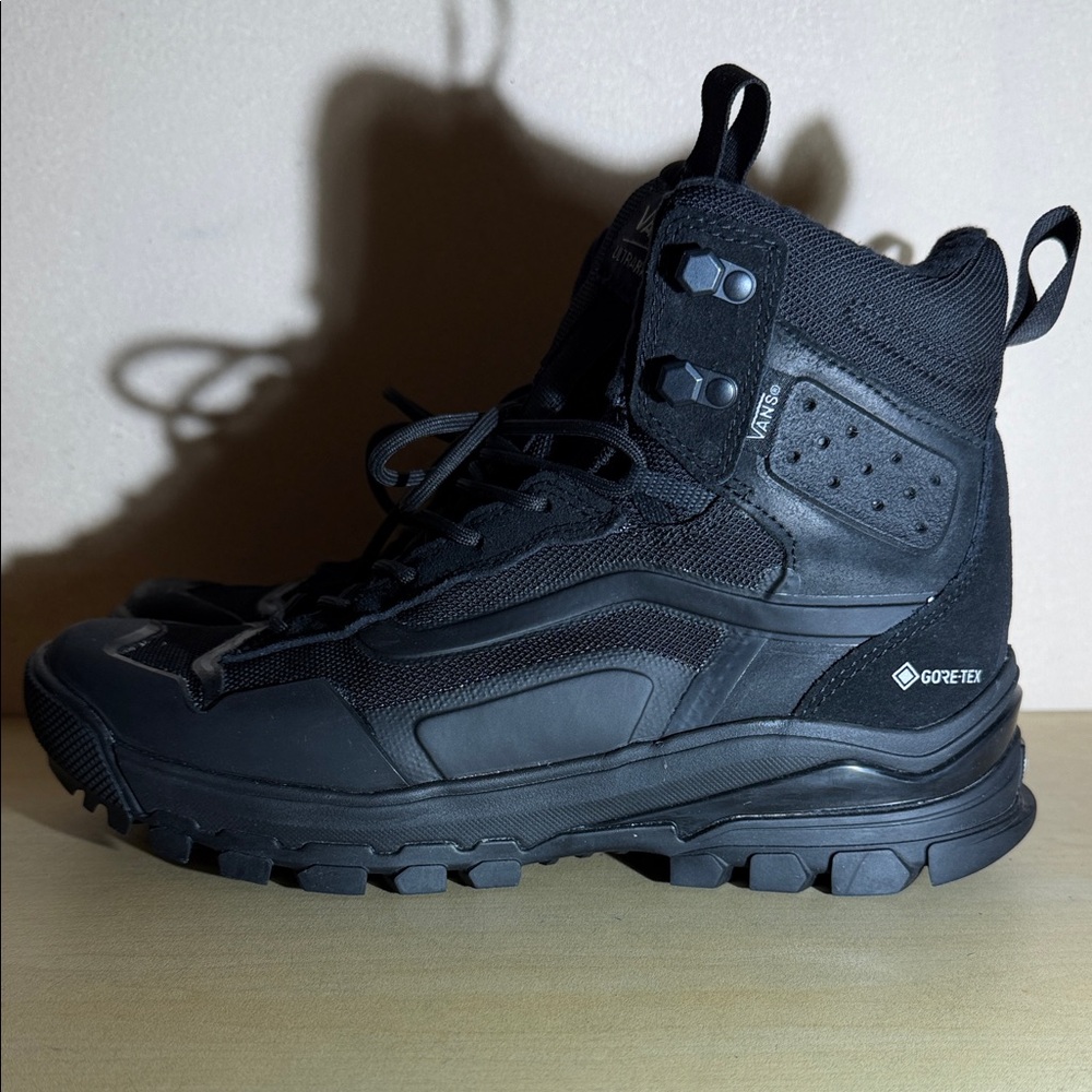 Vans Ultrarange MTE GORE-TEX Men's Black Tactical Boots